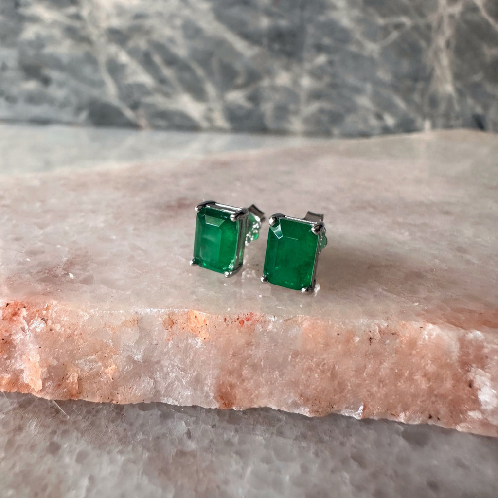 Aretes de plata con circonia tipo esmeralda corte baguette