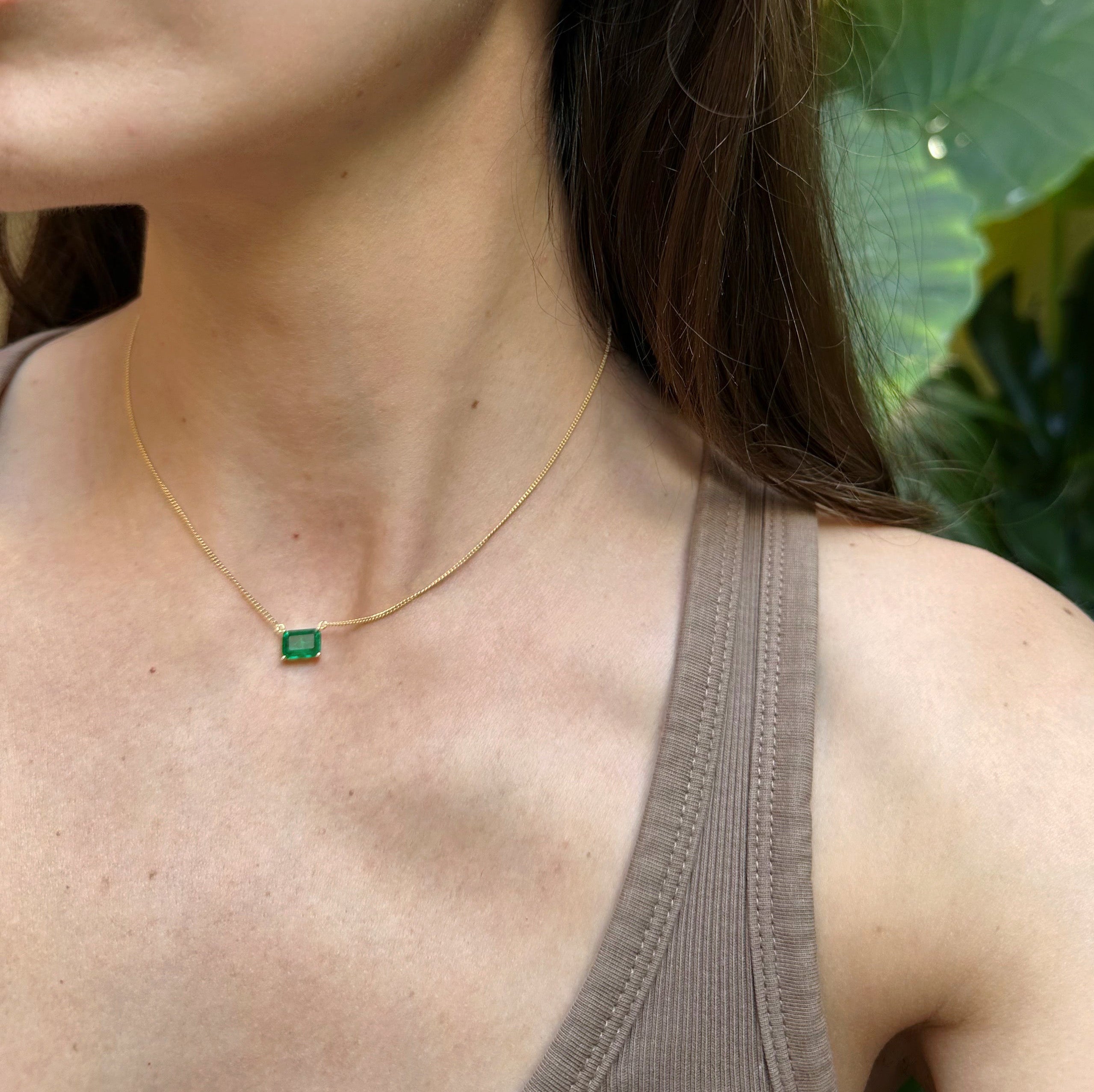 Choker de plata con circonia tipo esmeralda corte baguette