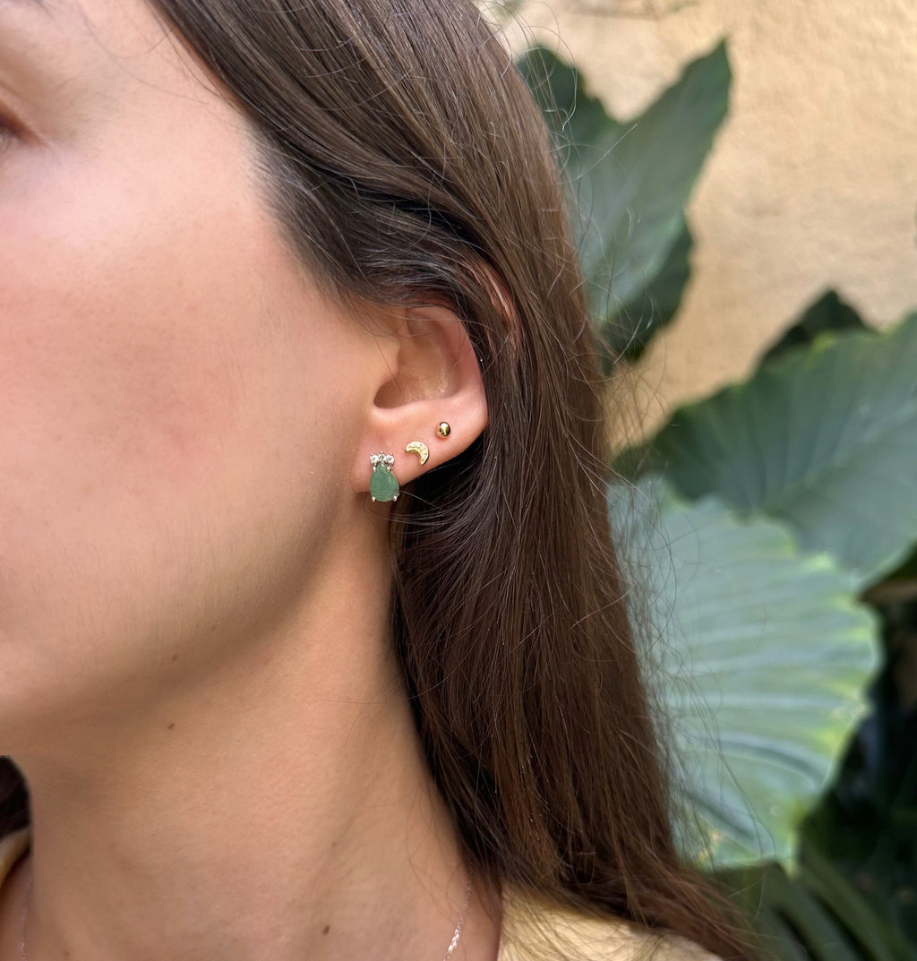 Aretes de plata con esmeralda menta natural gota y circonias